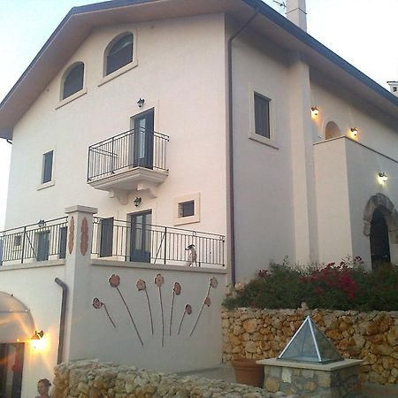 Locanda Dell'Asino D'Oro Villa Sulmona Exterior photo